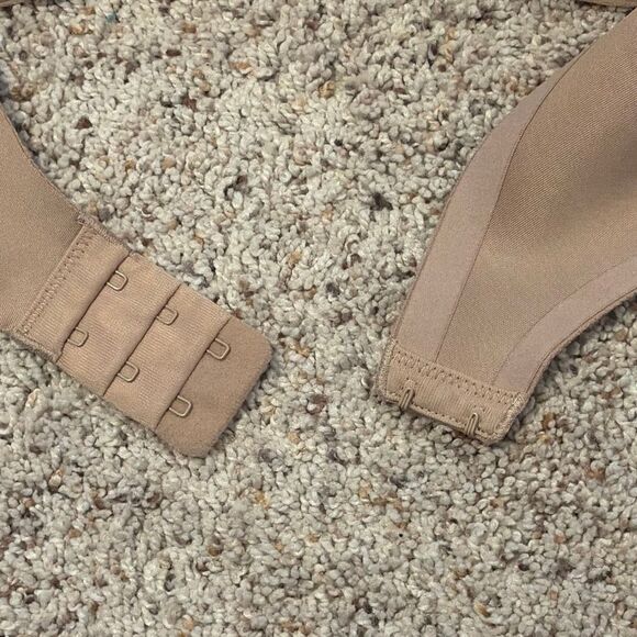 Olga No Side Effects Nude Contour Underwire Bra 42C - Picture 8 of 8